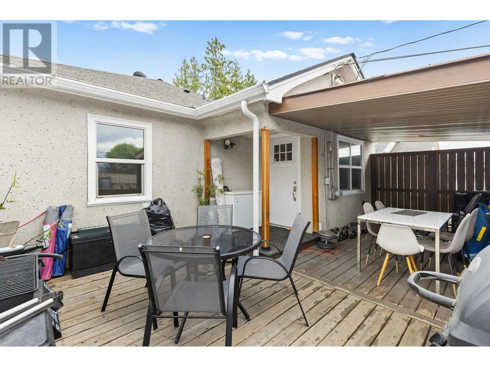 842 Glenmore Drive