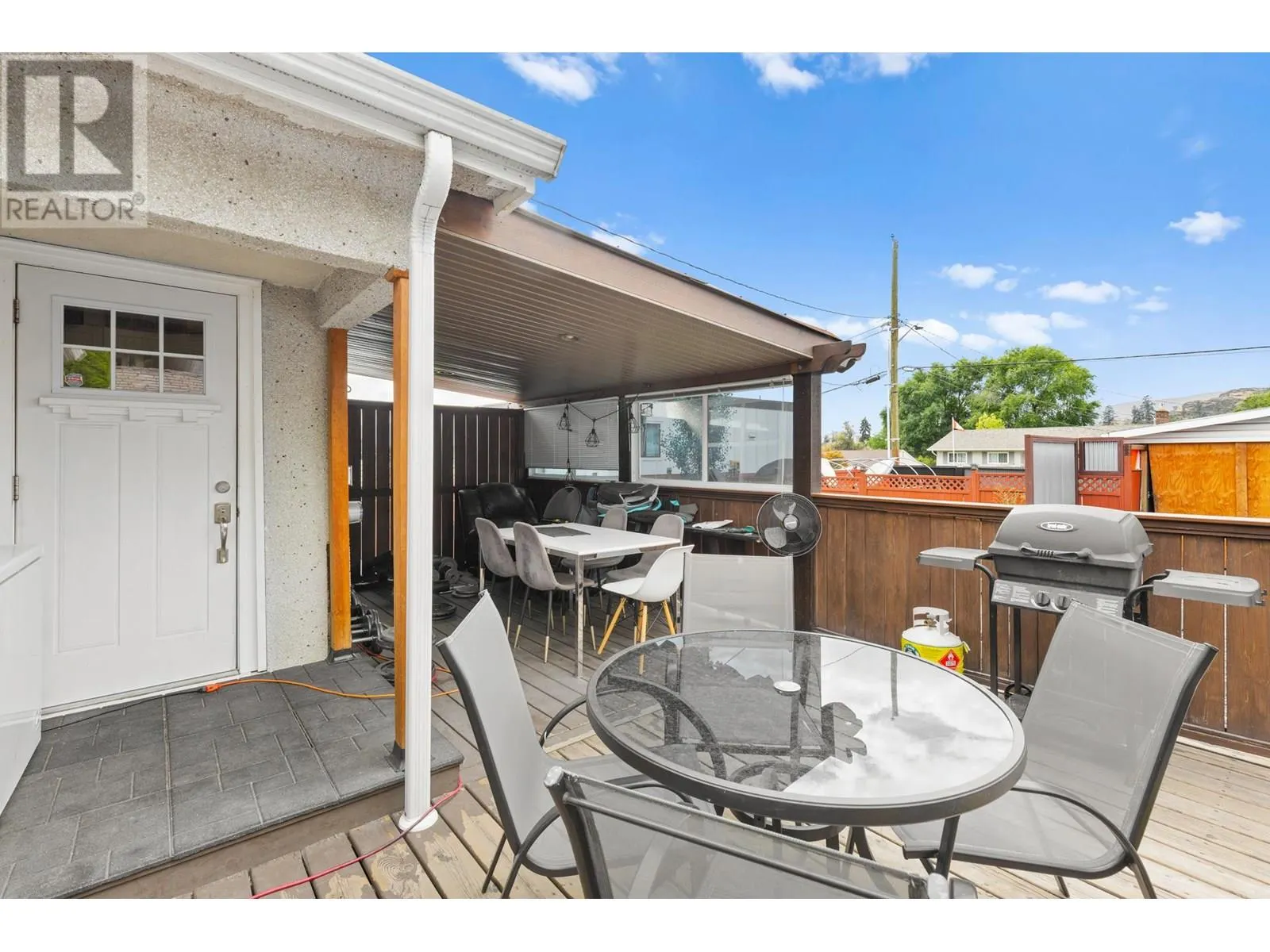 842 Glenmore Drive