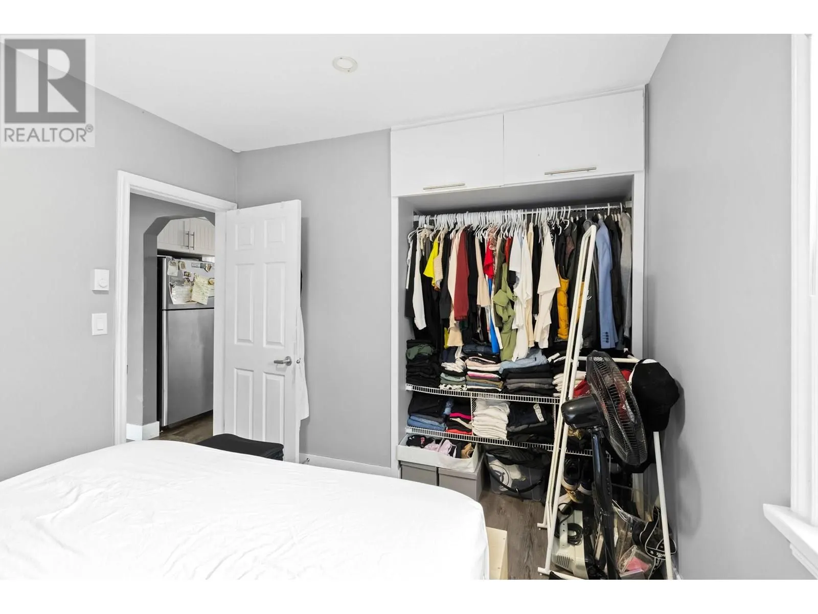 842 Glenmore Drive