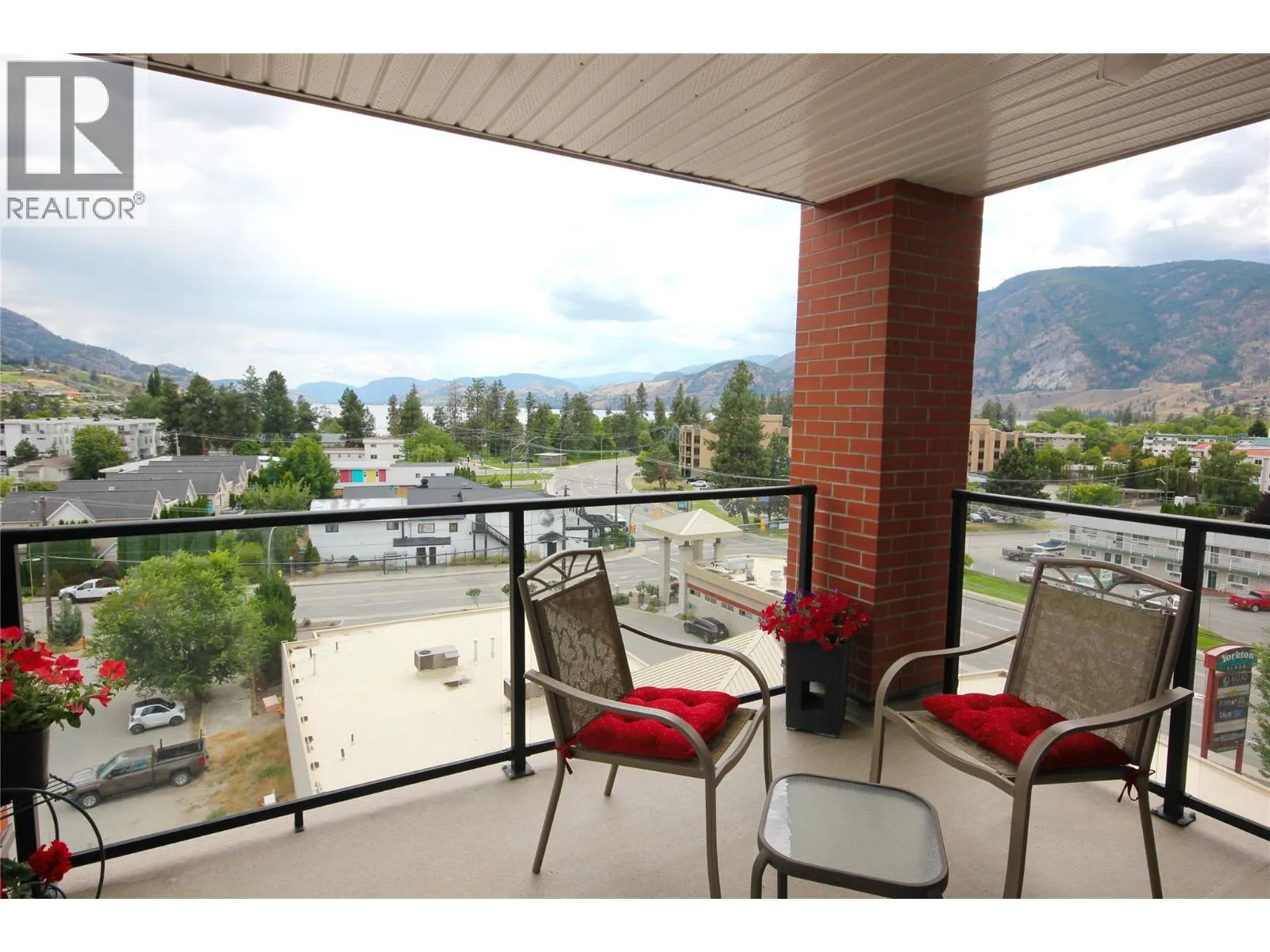 3388 SKAHA LAKE Road Unit# 707