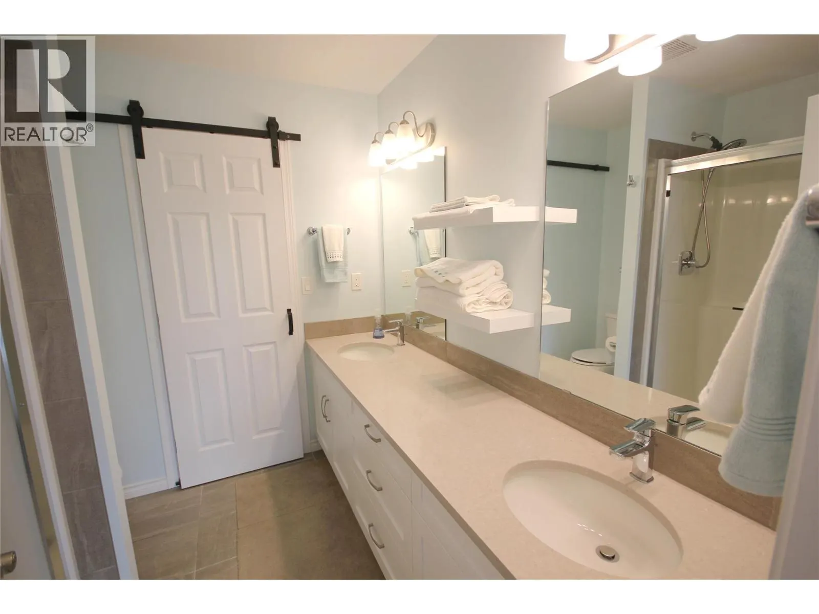 3388 SKAHA LAKE Road Unit# 707