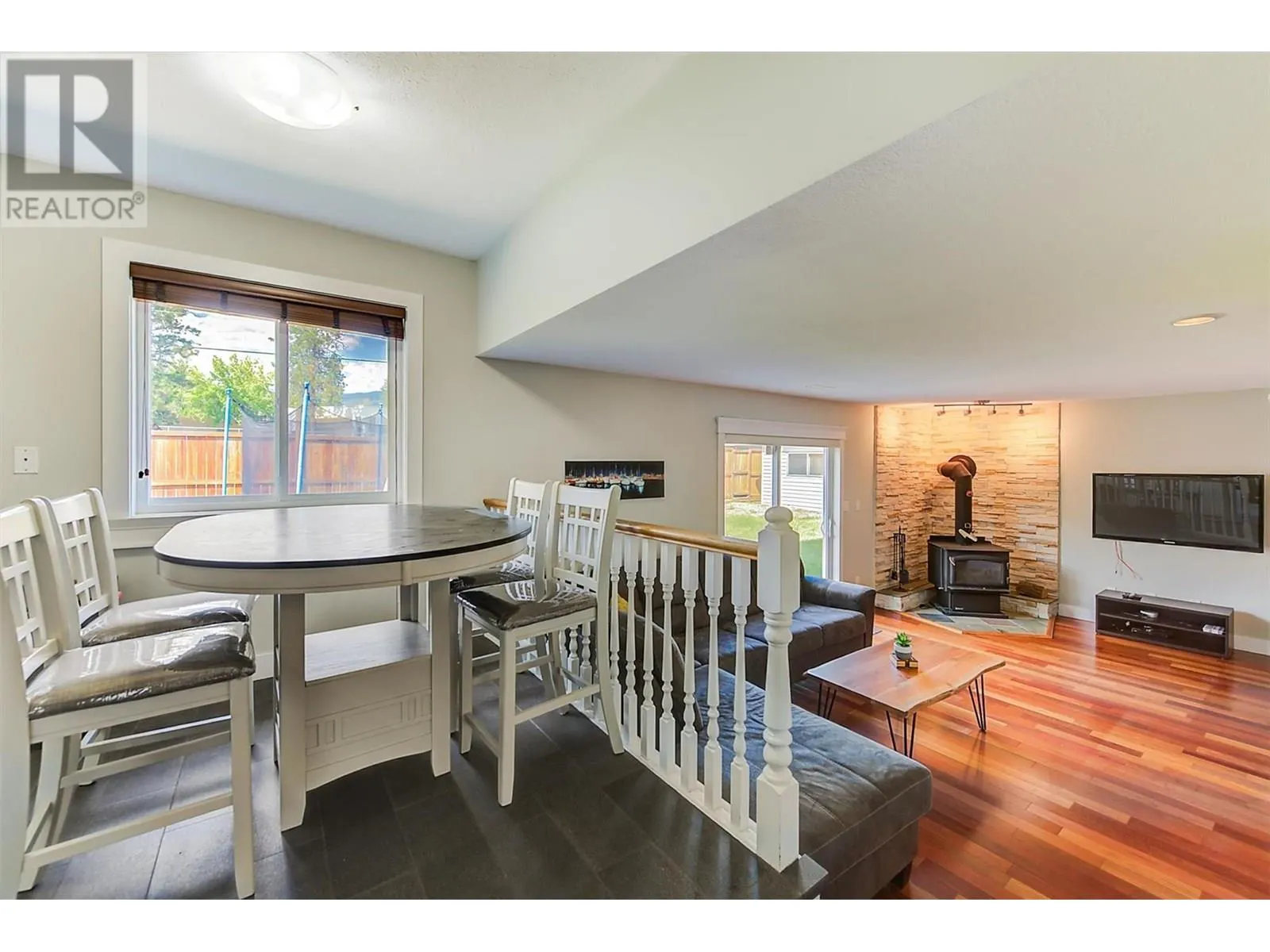 3236 Stonegate Court