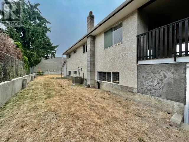 3720 Hoskins Road