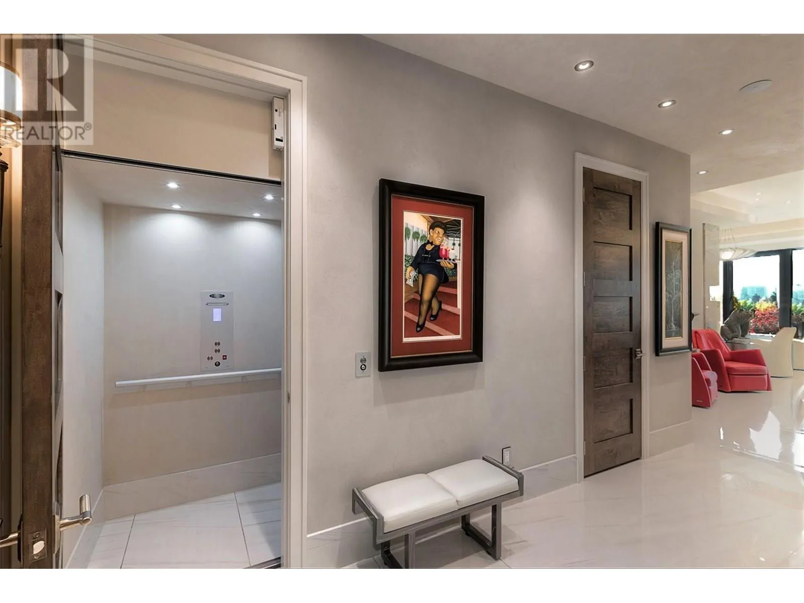 2245 Abbott Street Unit# 301