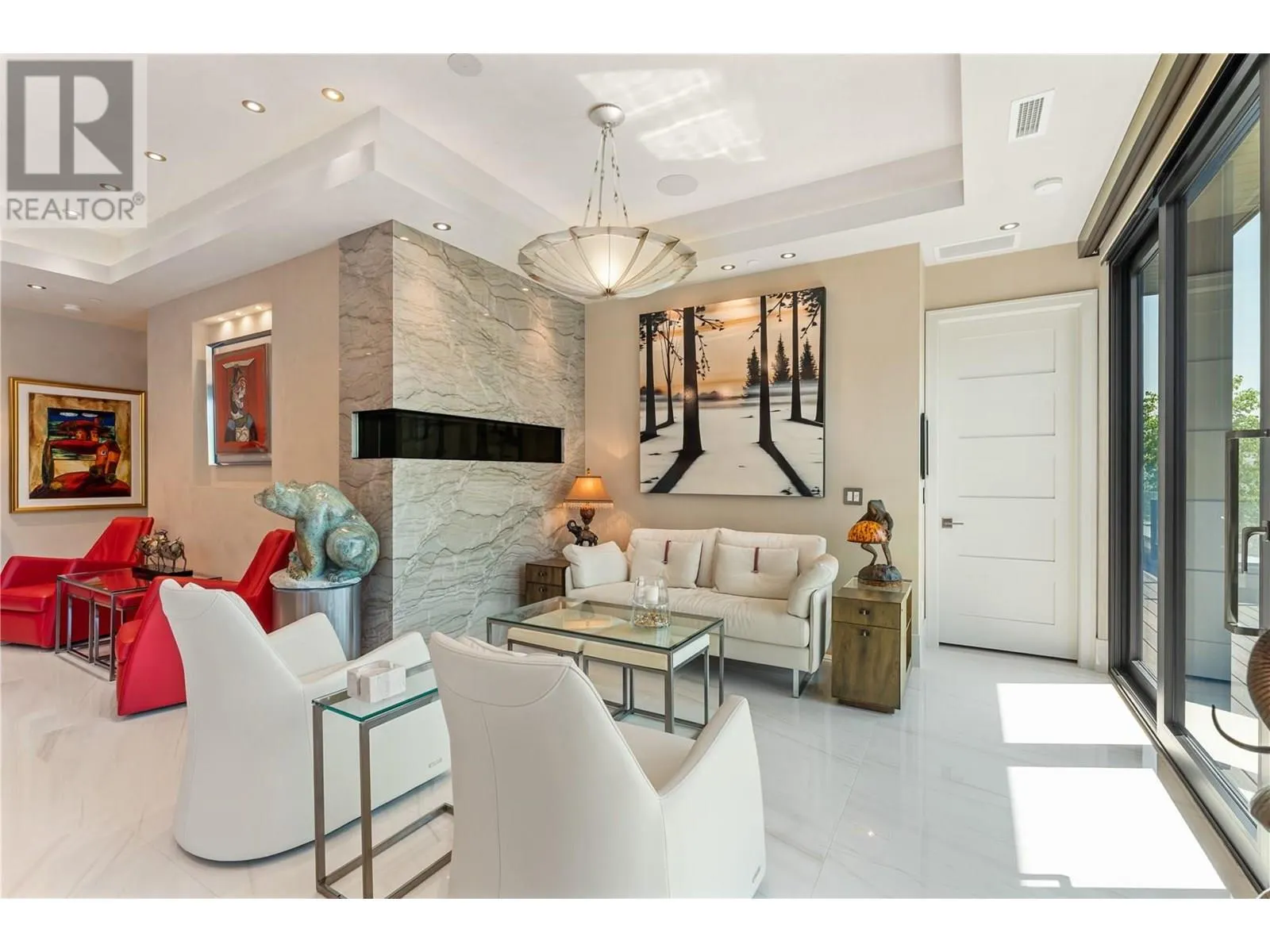 2245 Abbott Street Unit# 301