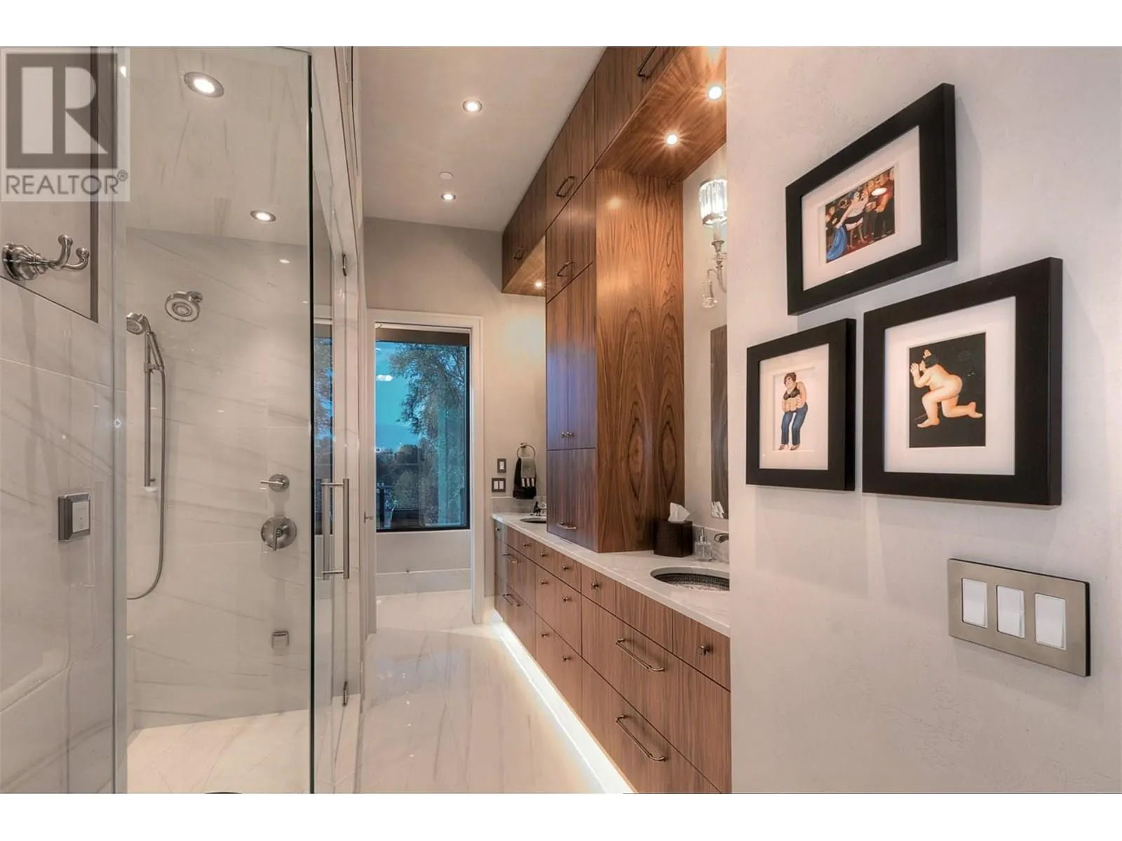 2245 Abbott Street Unit# 301