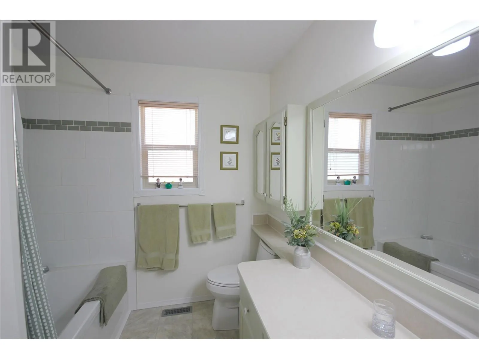 1634 Carmi Avenue Unit# 105