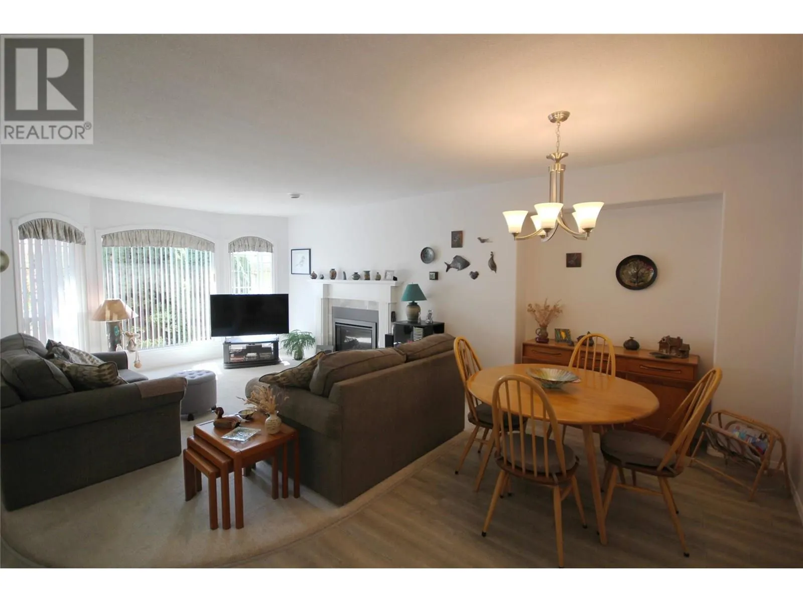 1634 Carmi Avenue Unit# 105