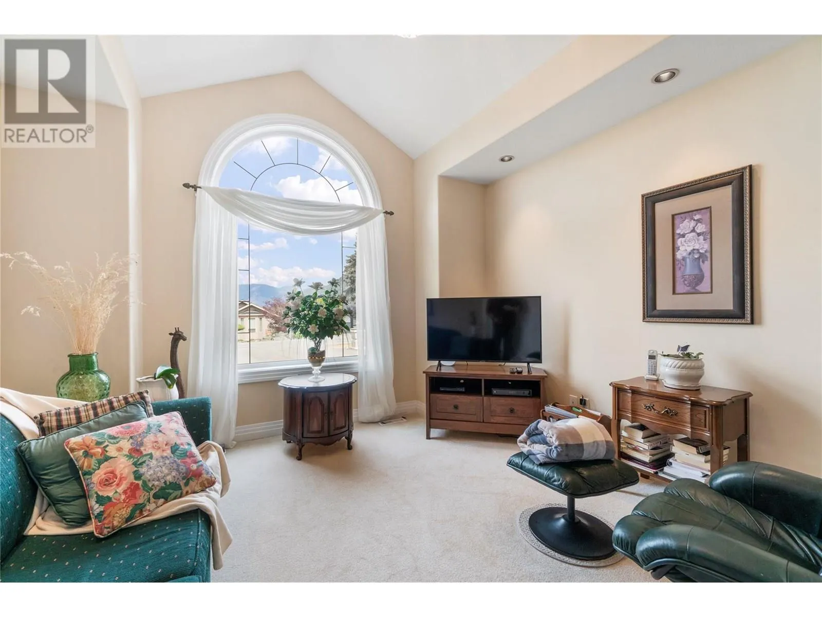 2602 Golf Course Drive