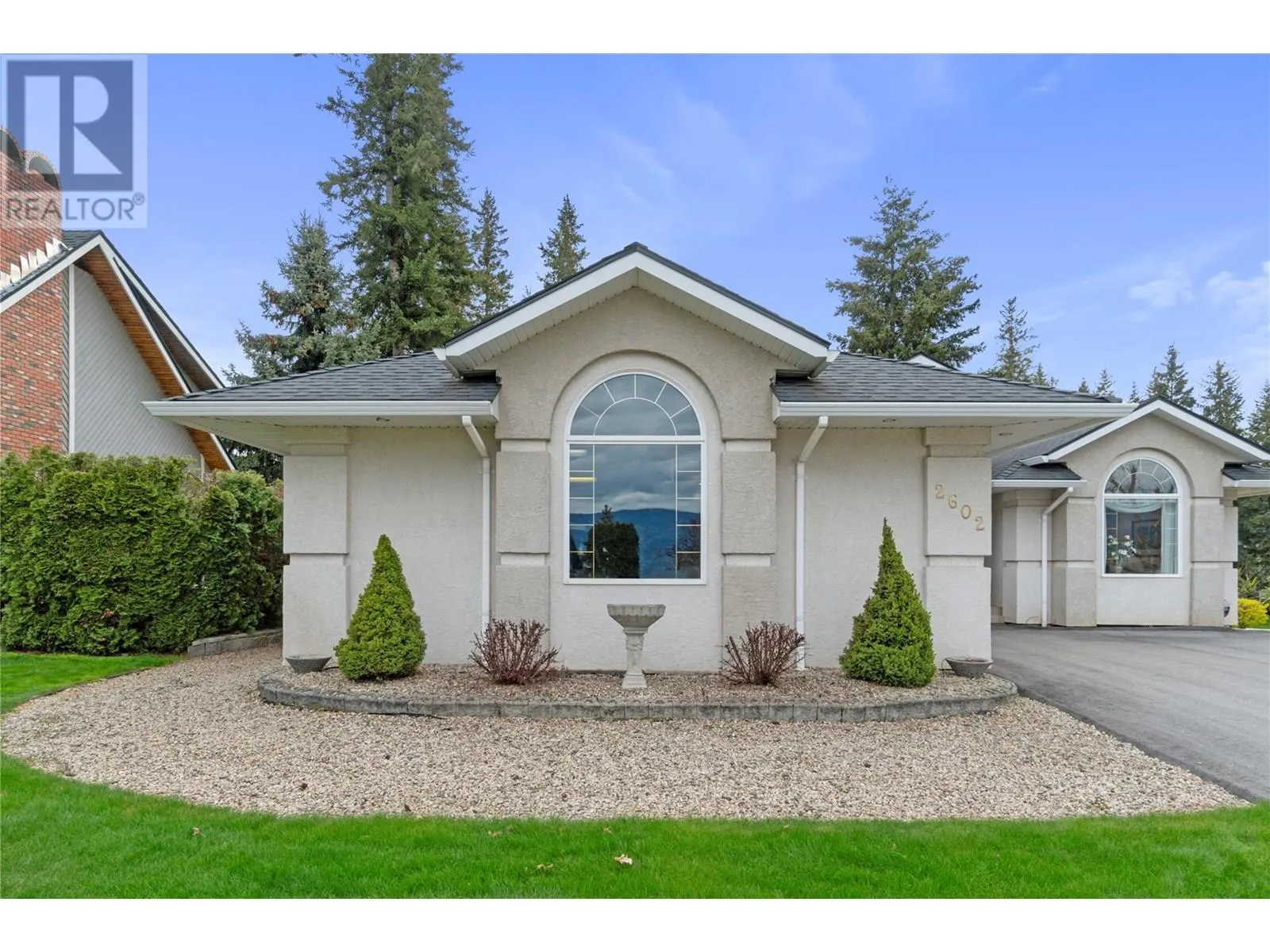 2602 Golf Course Drive