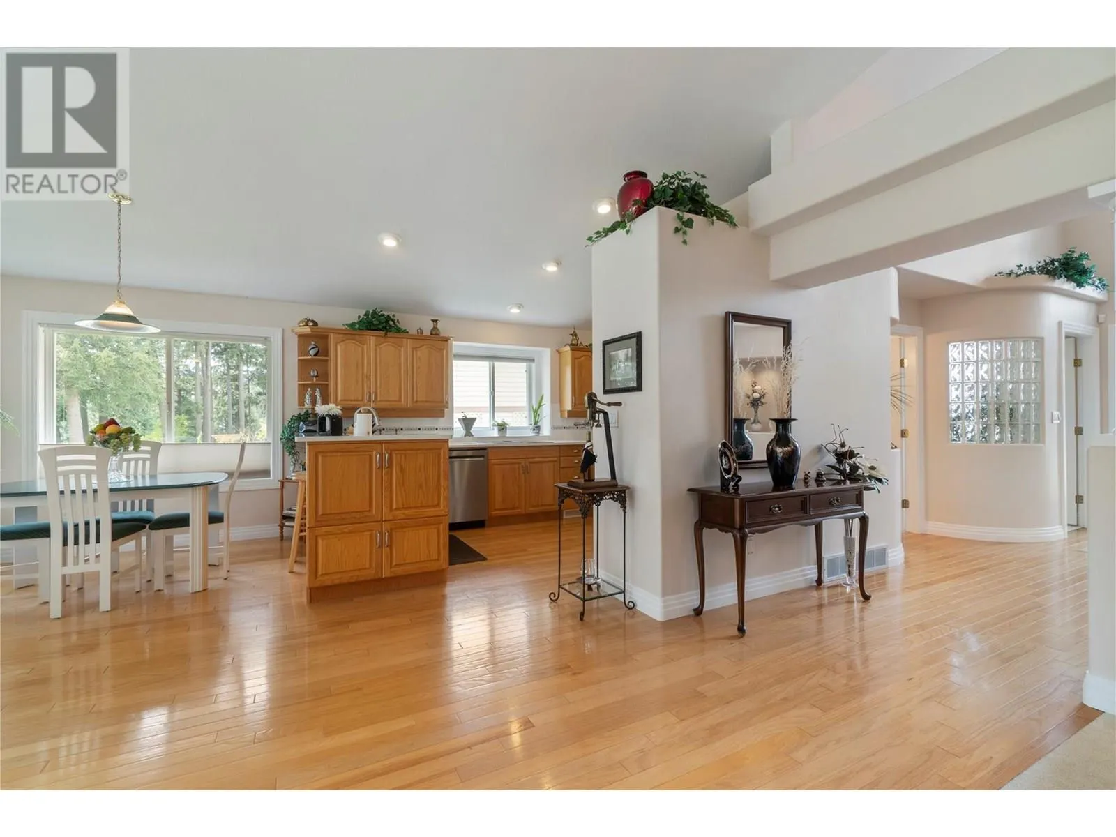 2602 Golf Course Drive