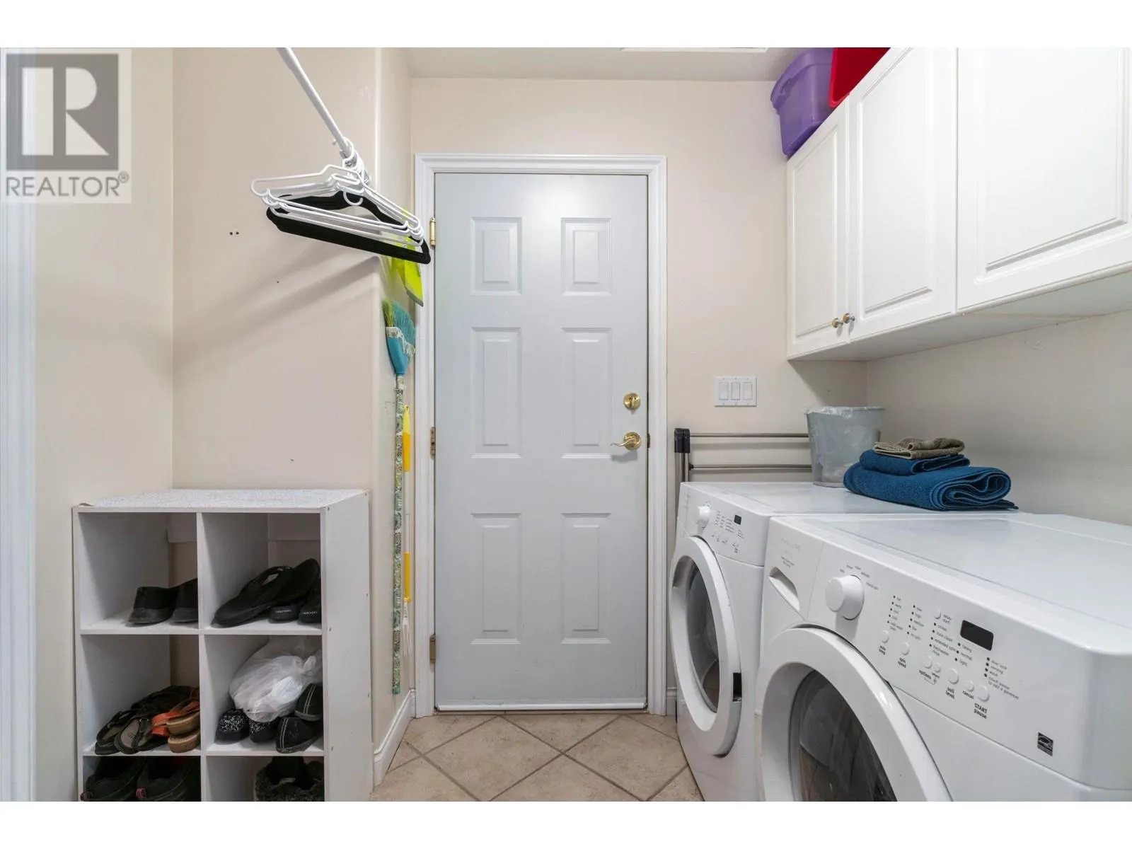 2550 Golf Course Drive Unit# 11