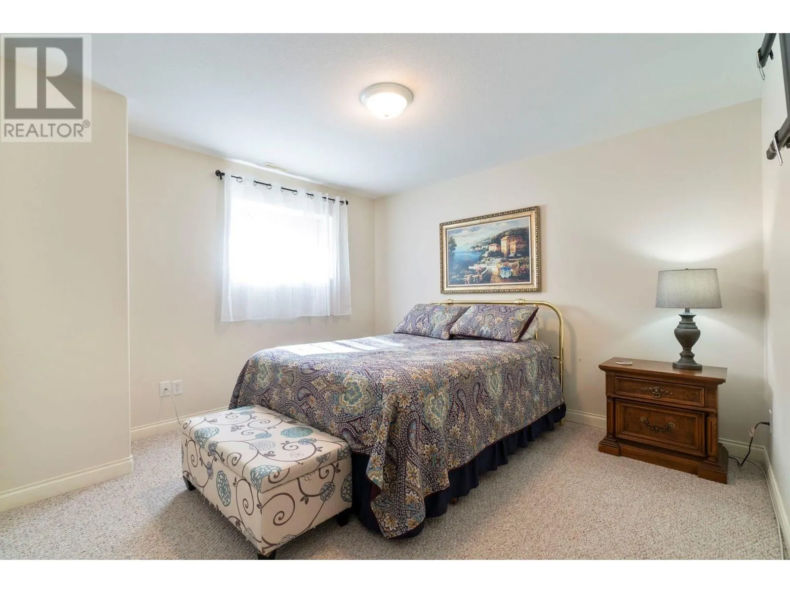 2550 Golf Course Drive Unit# 11