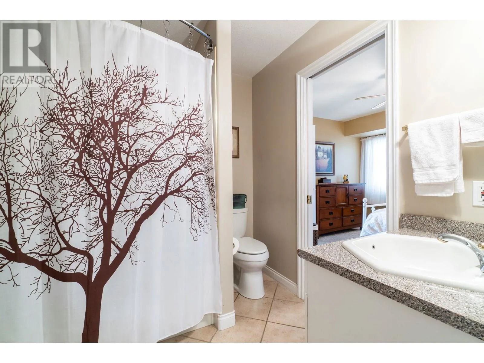 2550 Golf Course Drive Unit# 11