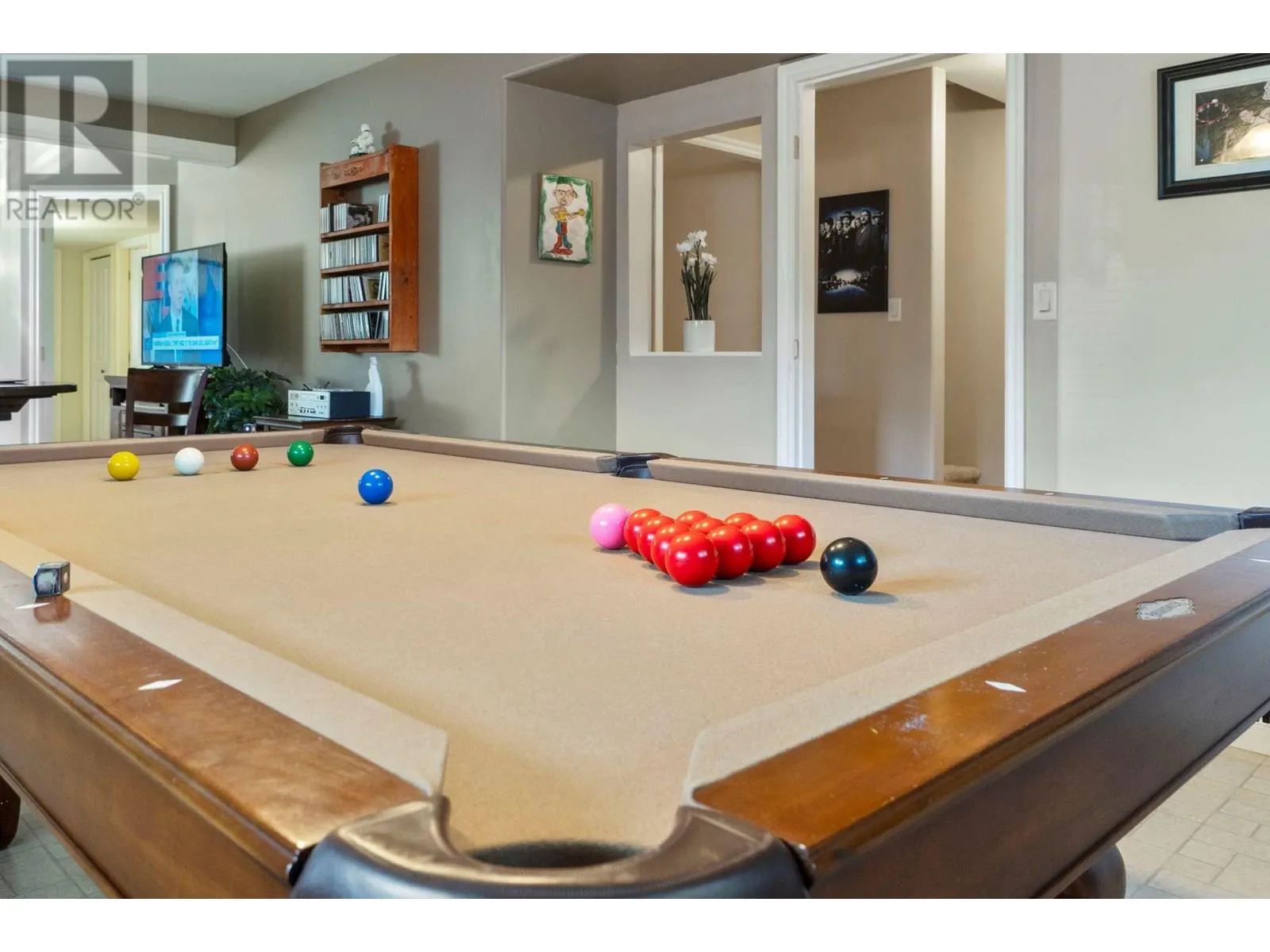 2550 Golf Course Drive Unit# 11