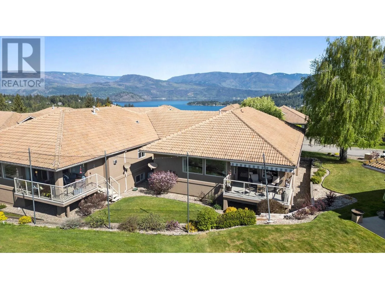 2550 Golf Course Drive Unit# 11
