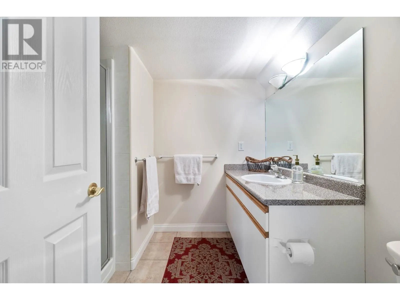 2550 Golf Course Drive Unit# 11