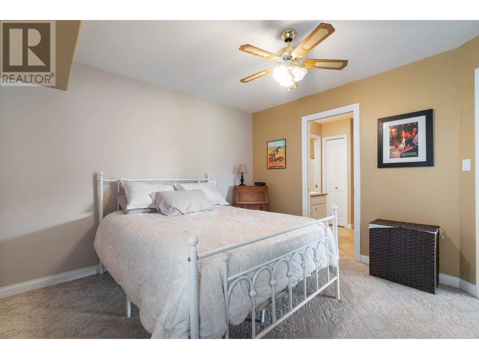 2550 Golf Course Drive Unit# 11