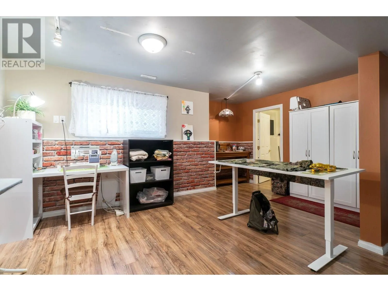 2550 Golf Course Drive Unit# 11