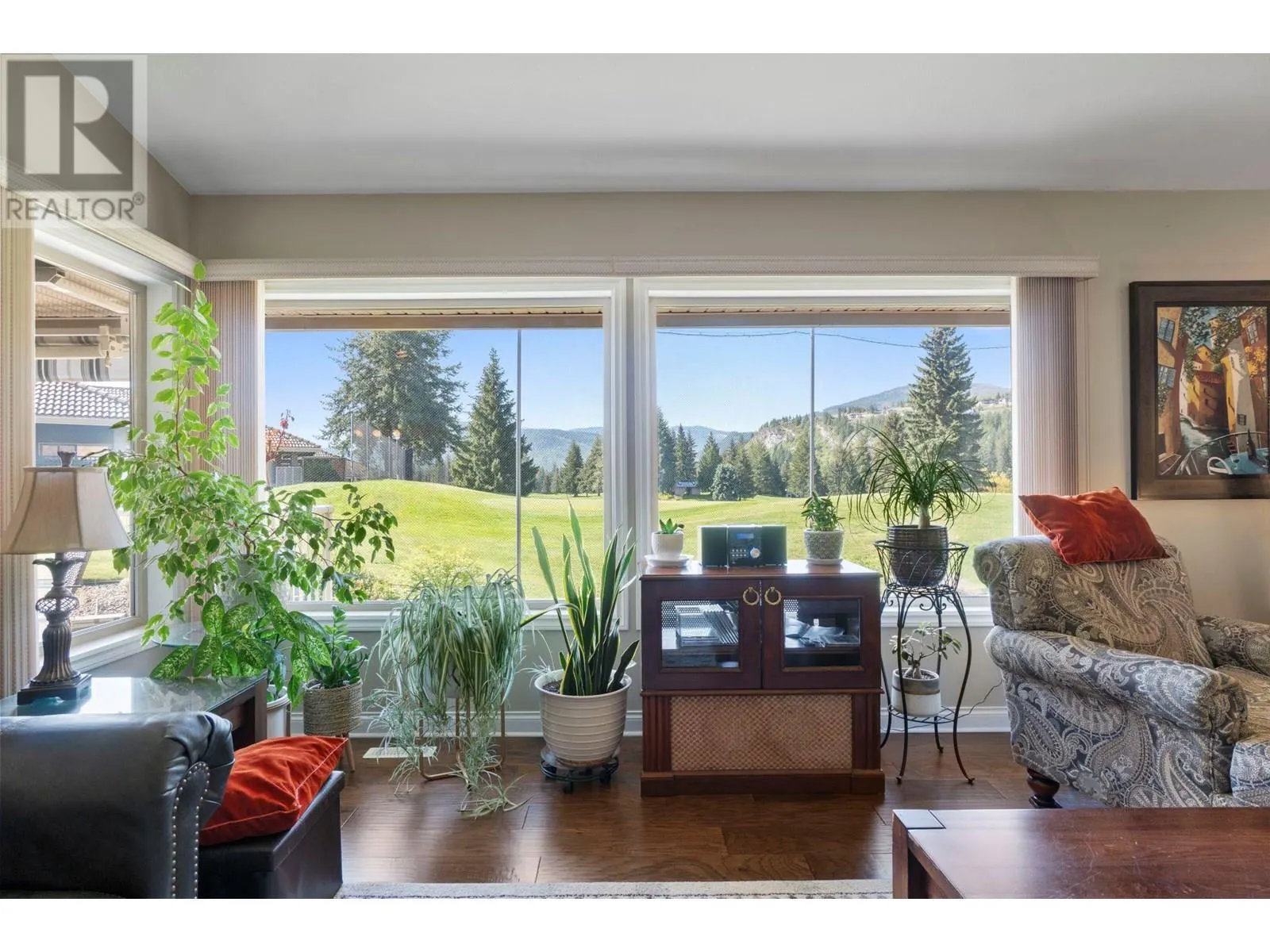 2550 Golf Course Drive Unit# 11