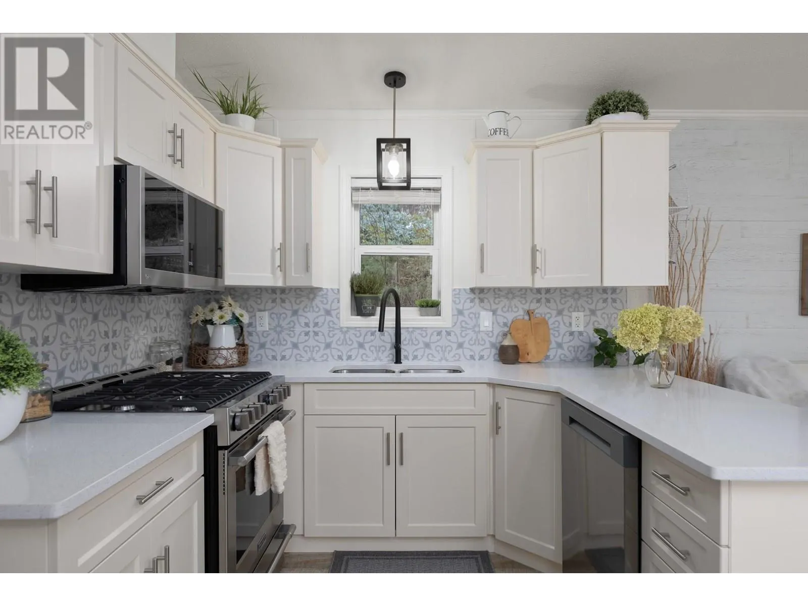 6711 Highway 97 S Unit# 18