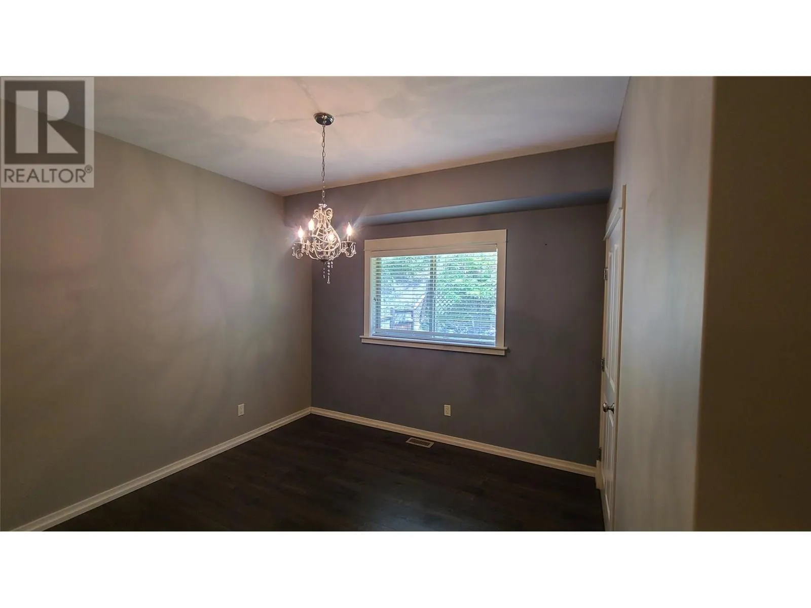 1047 Mt Ida Drive