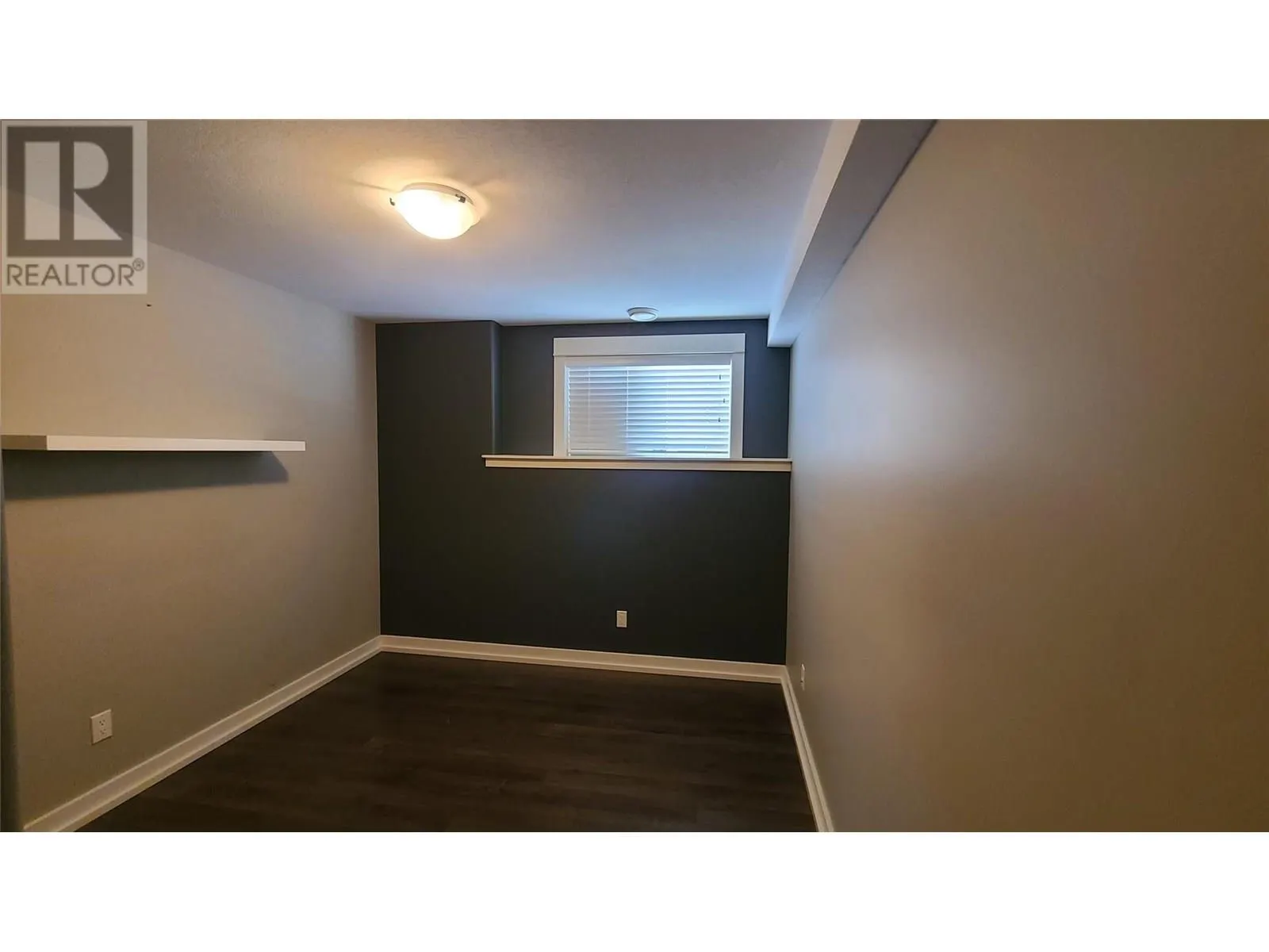 1047 Mt Ida Drive