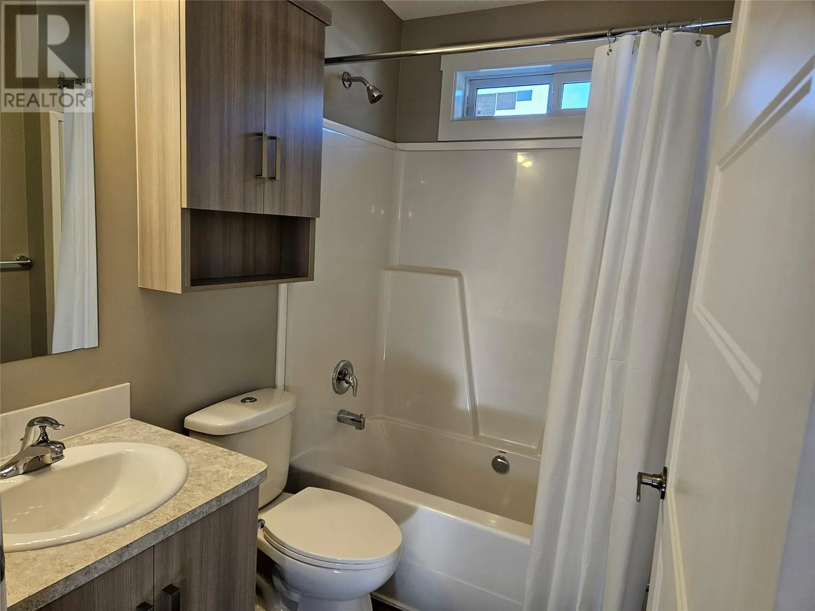 1118 Middle Bench Road Unit# 3