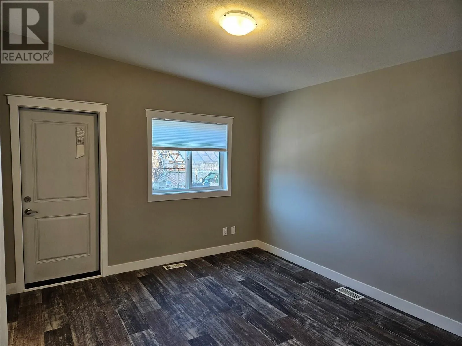 1118 Middle Bench Road Unit# 3