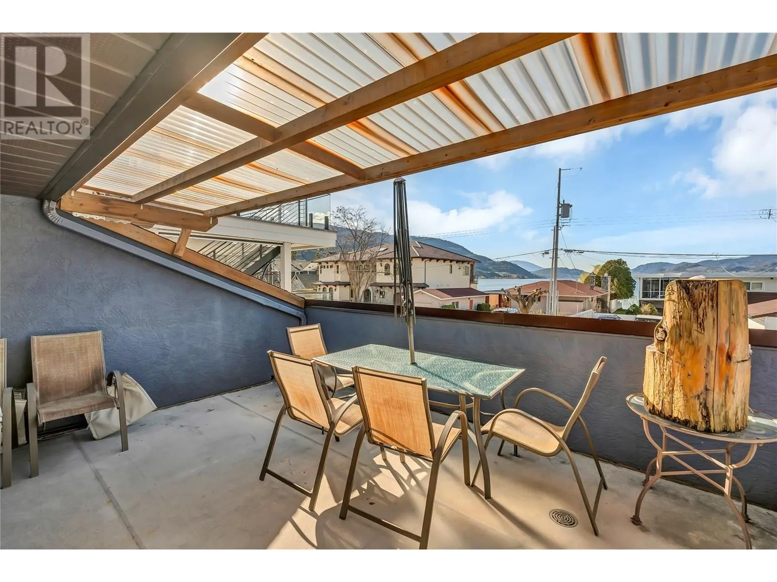 331 Sudbury Avenue