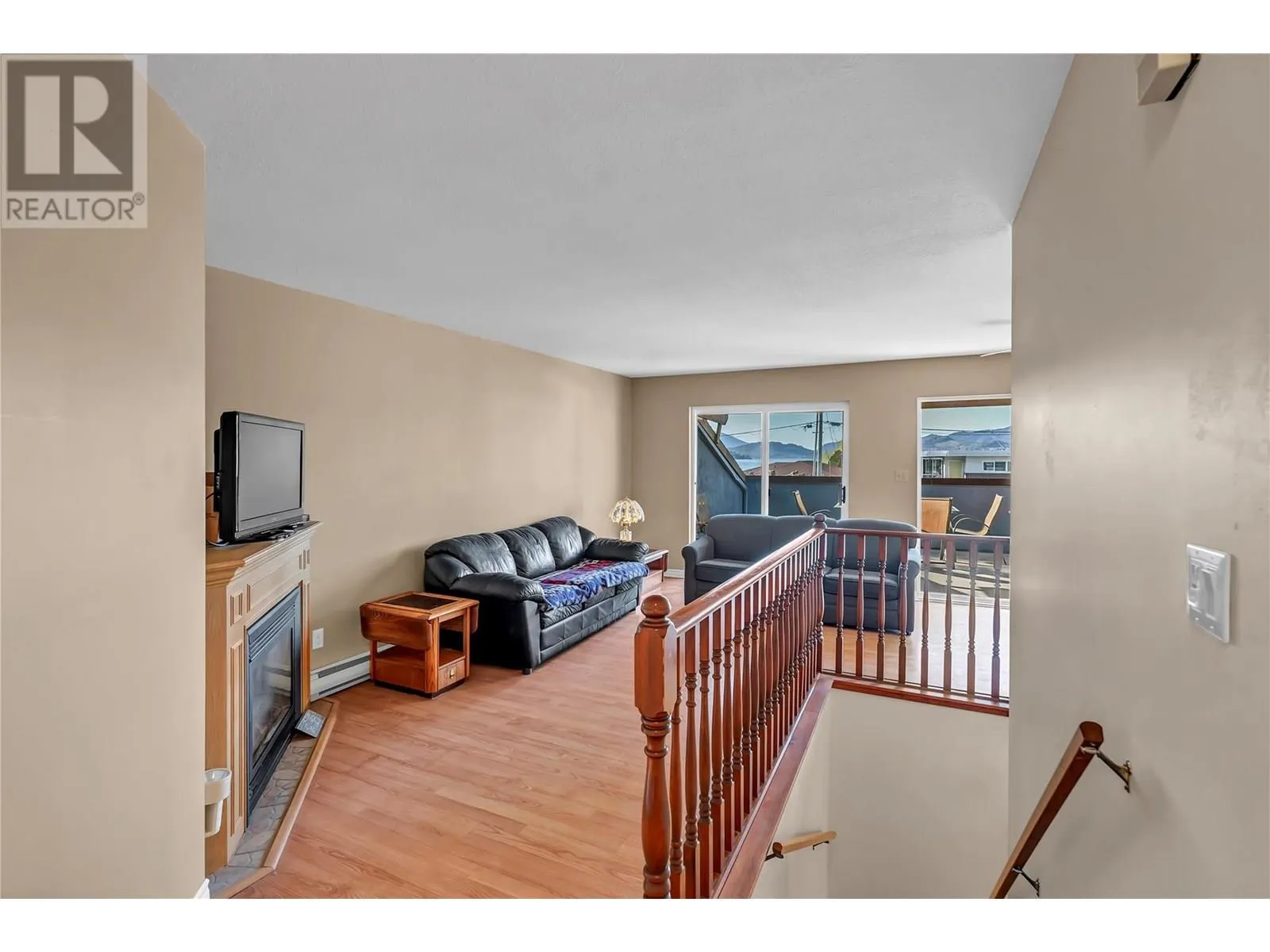 331 Sudbury Avenue