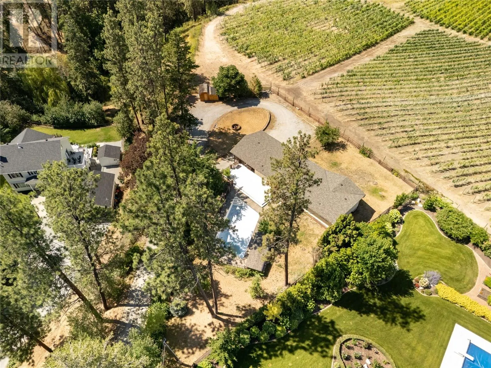 482 OKAVIEW Road