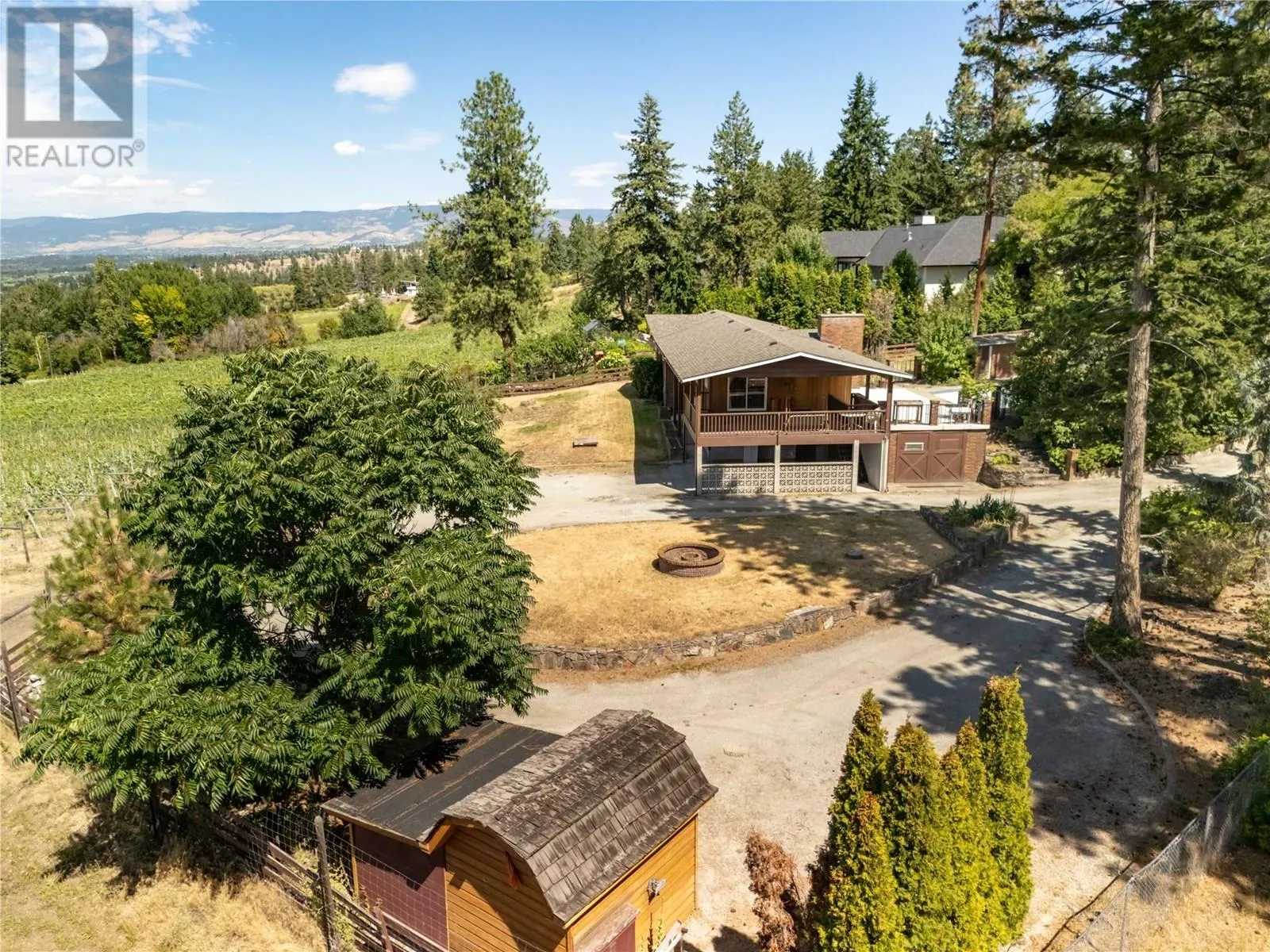 482 OKAVIEW Road