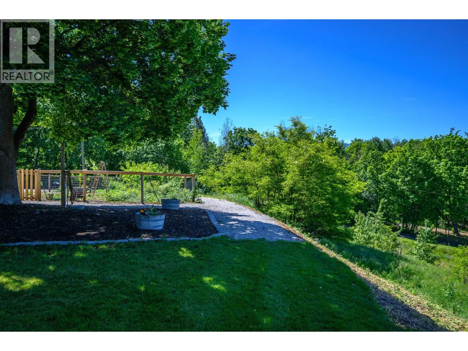 3253 Phillips Road