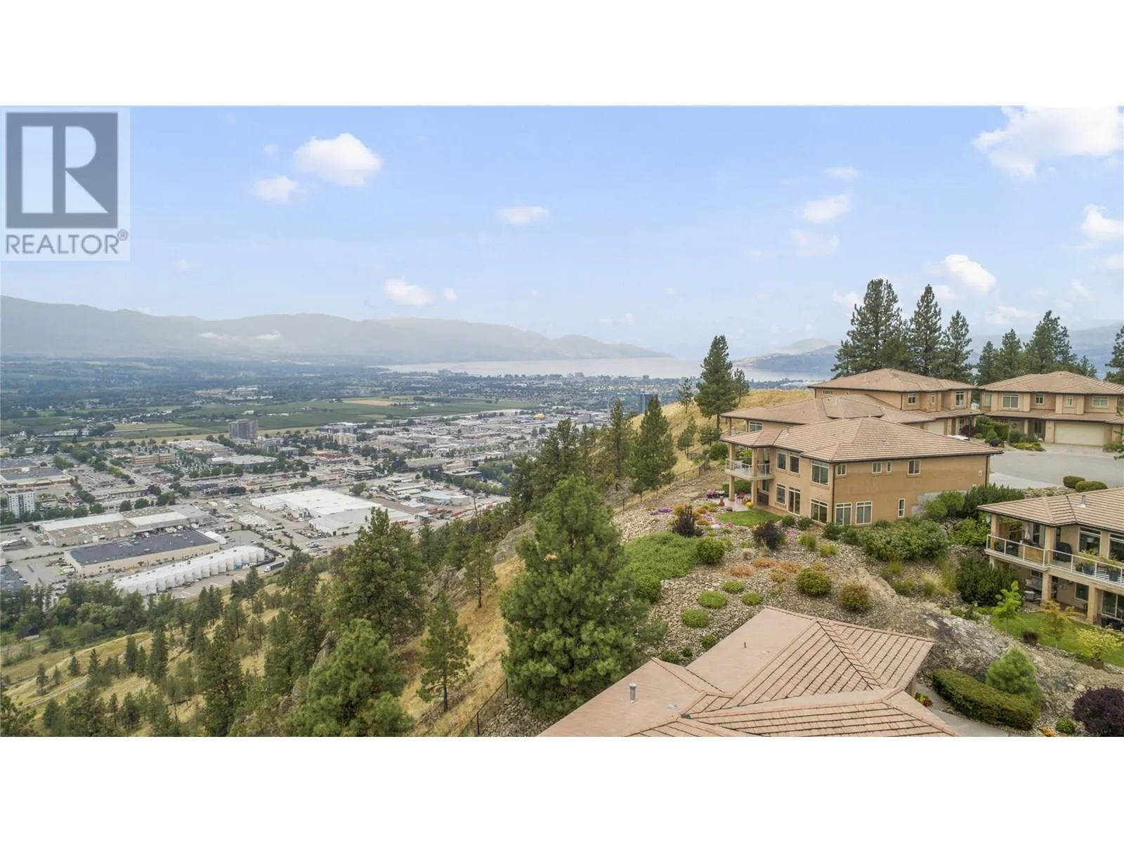2213 Waddington Court Unit# 17