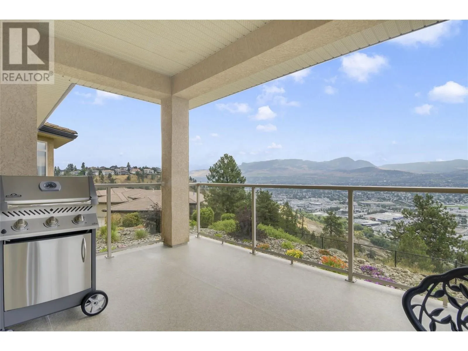 2213 Waddington Court Unit# 17