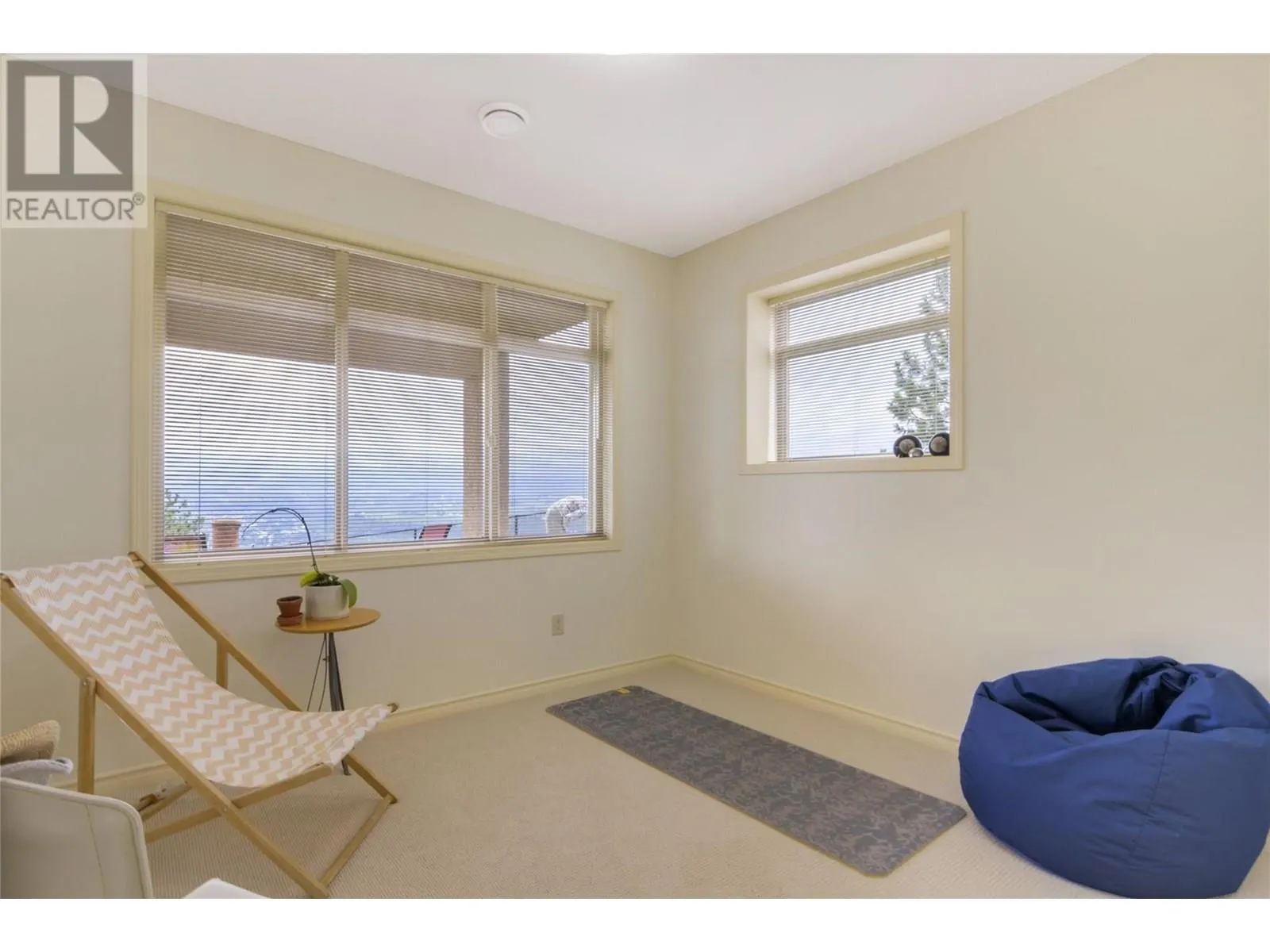 2213 Waddington Court Unit# 17