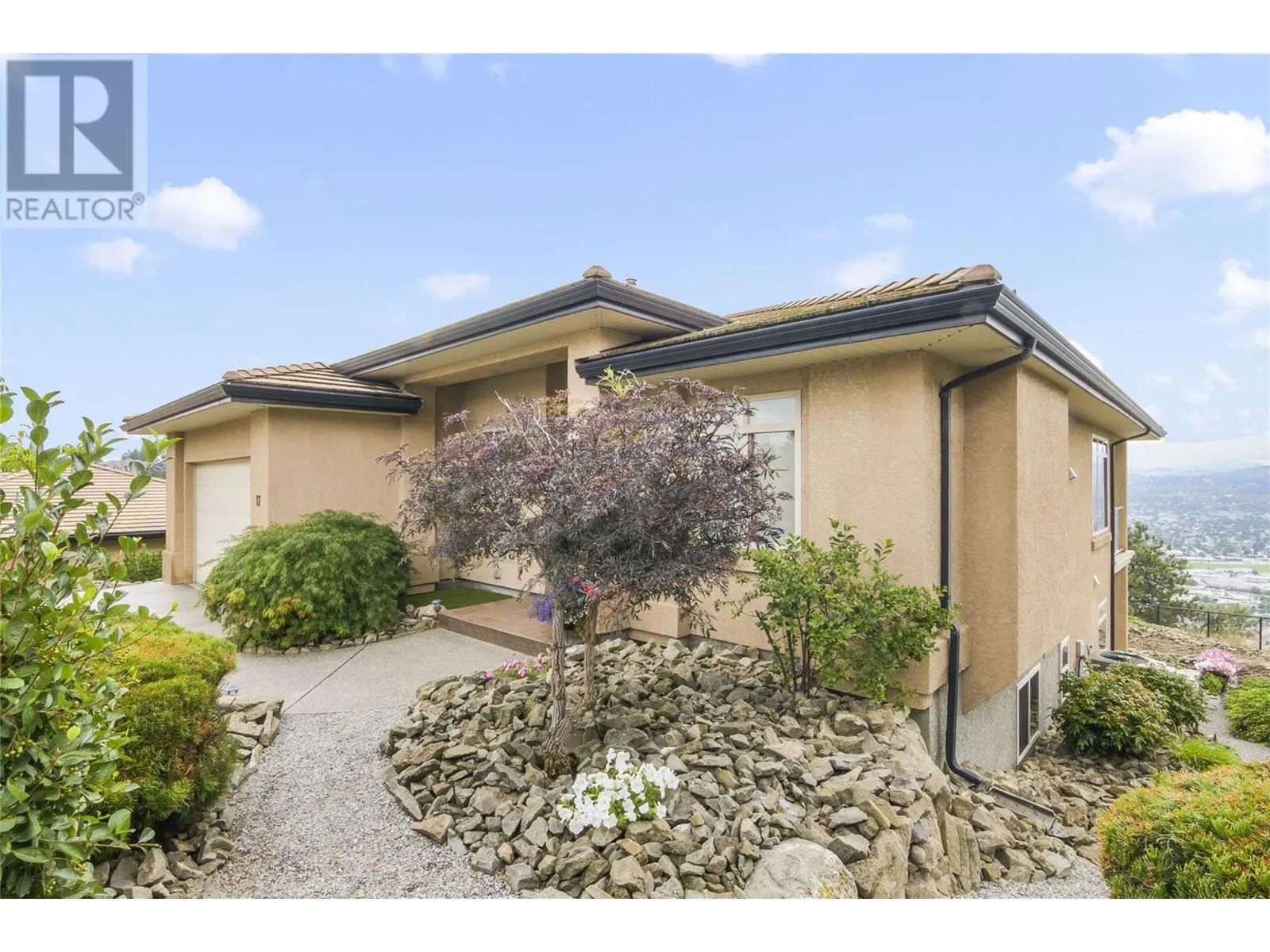 2213 Waddington Court Unit# 17