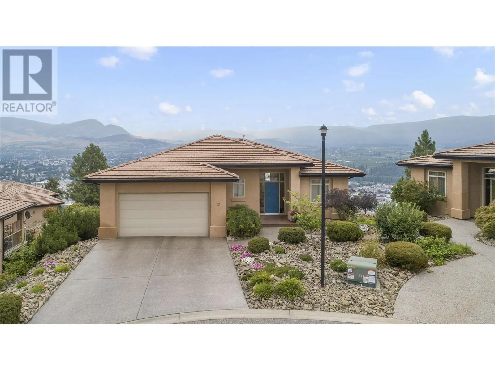 2213 Waddington Court Unit# 17
