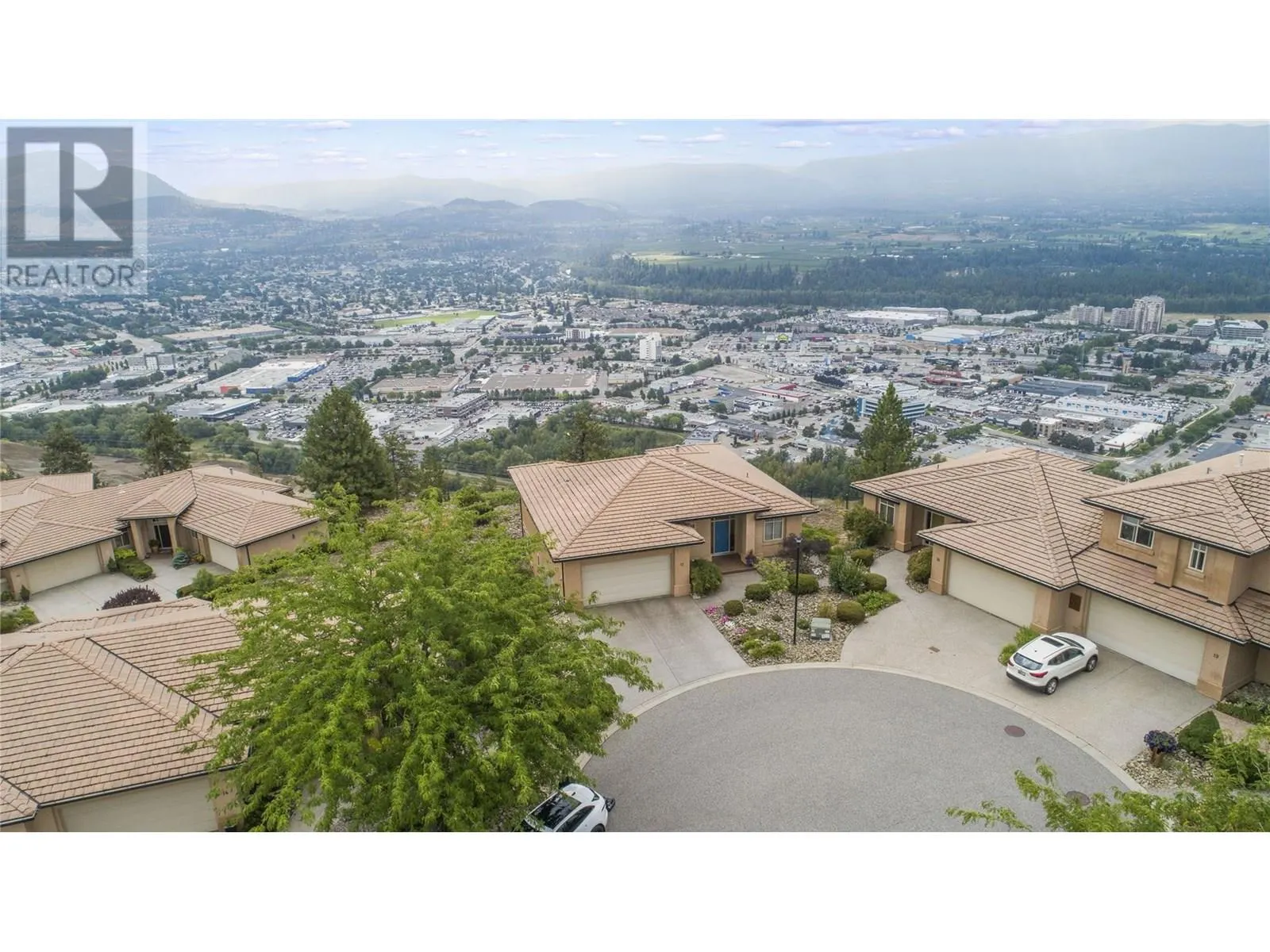 2213 Waddington Court Unit# 17