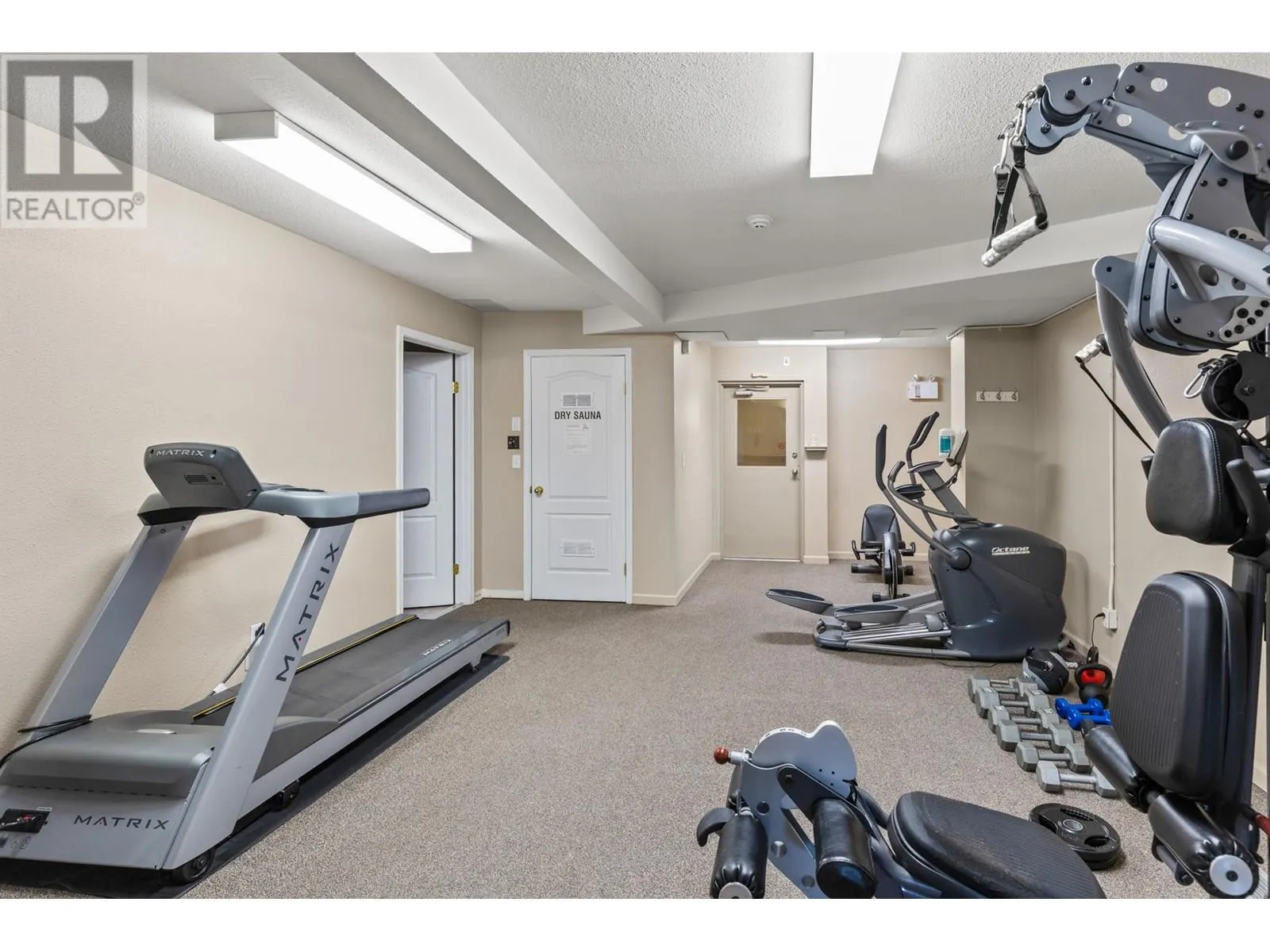 3160 Casorso Road Unit# 116