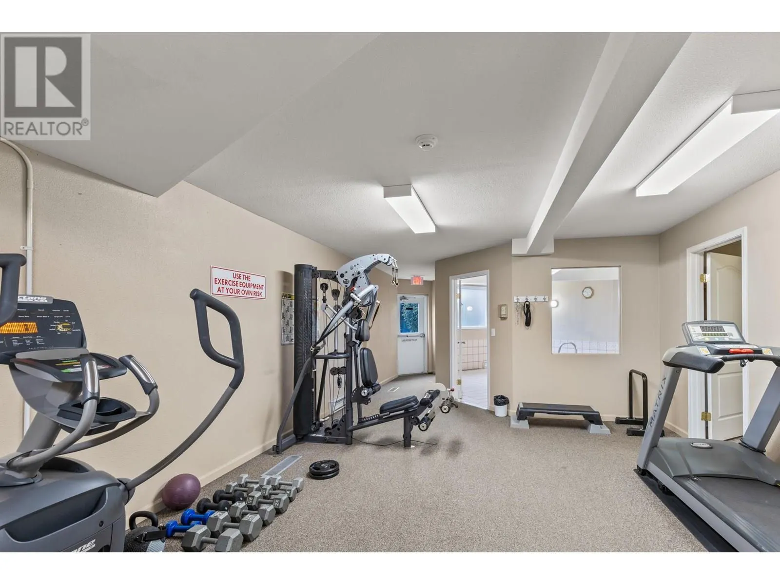 3160 Casorso Road Unit# 116
