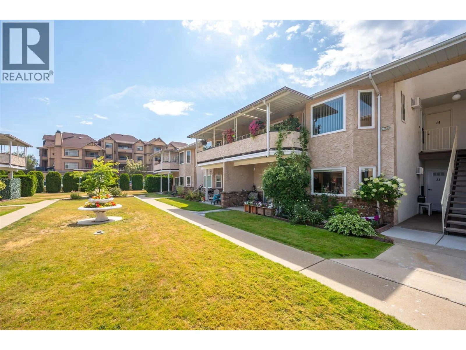 13620 Victoria Road N Unit# 11