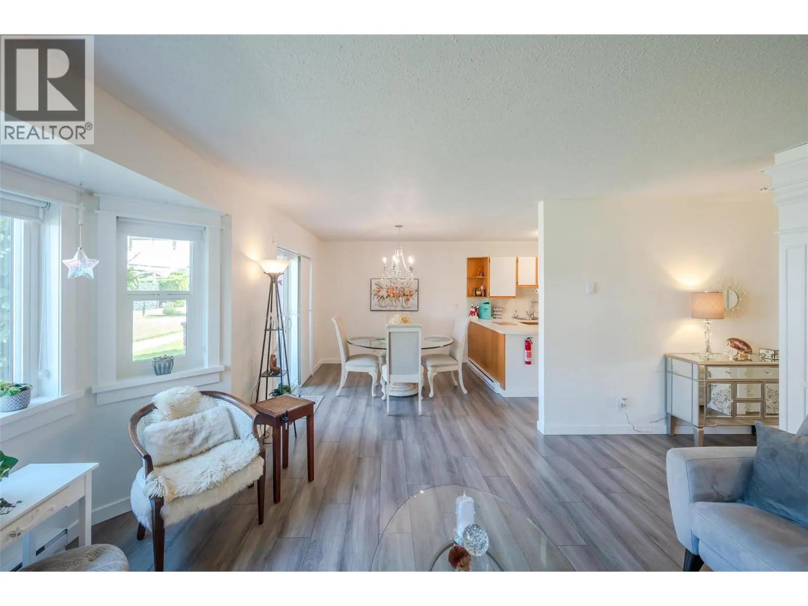 13620 Victoria Road N Unit# 11