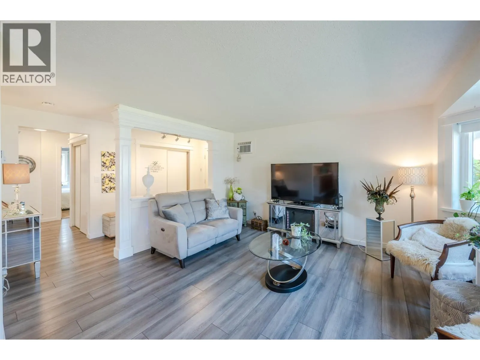 13620 Victoria Road N Unit# 11