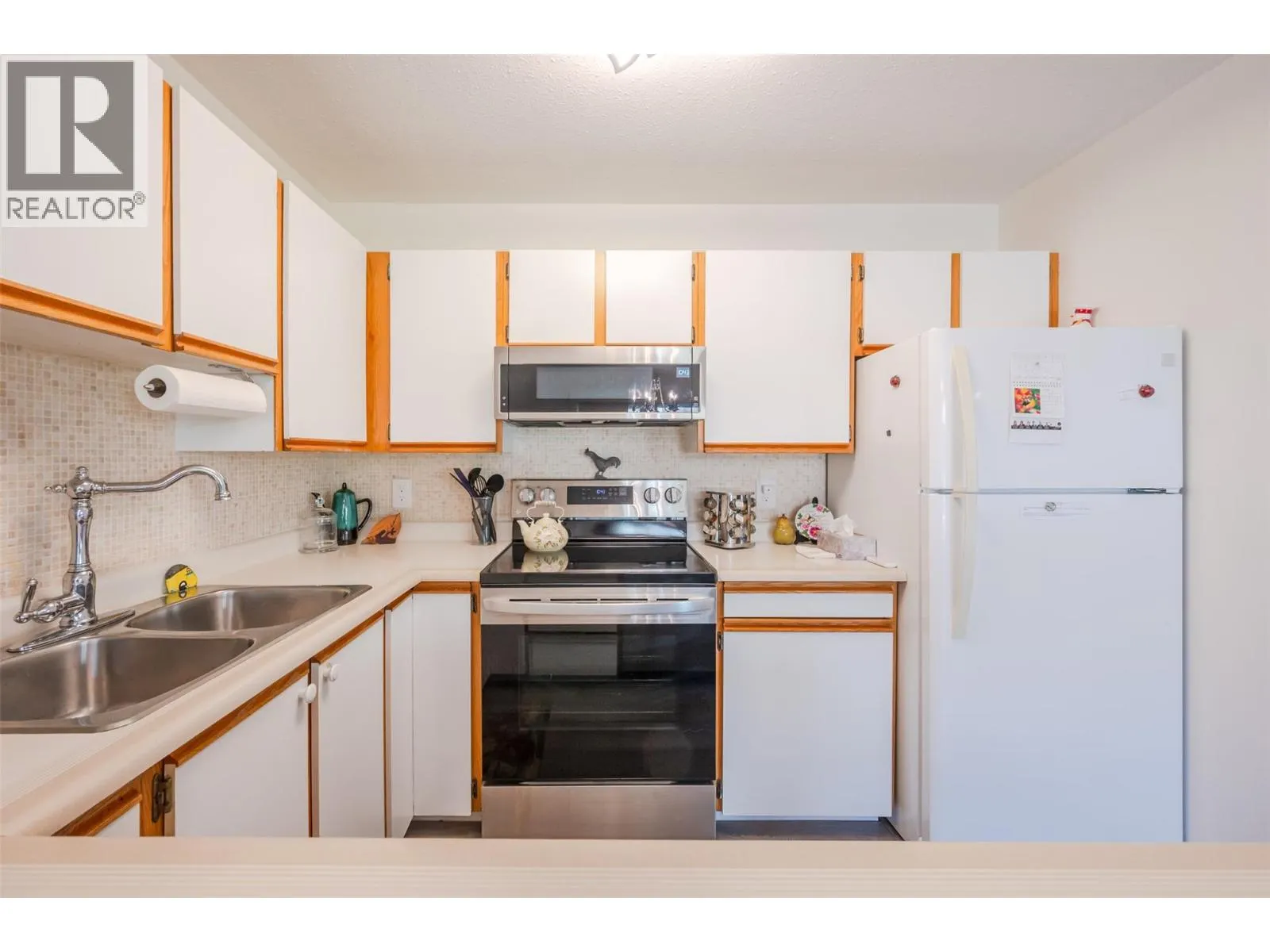 13620 Victoria Road N Unit# 11