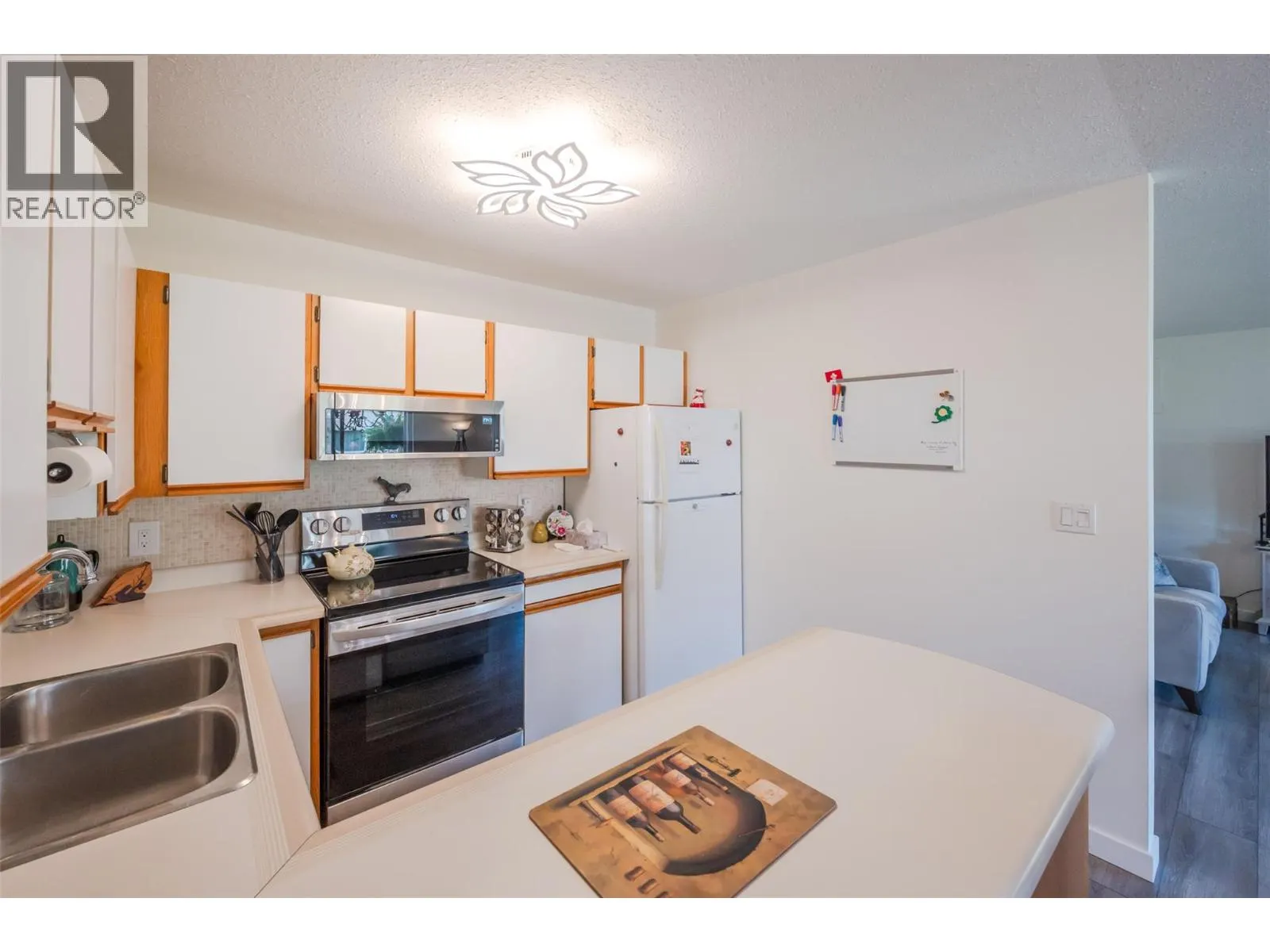 13620 Victoria Road N Unit# 11
