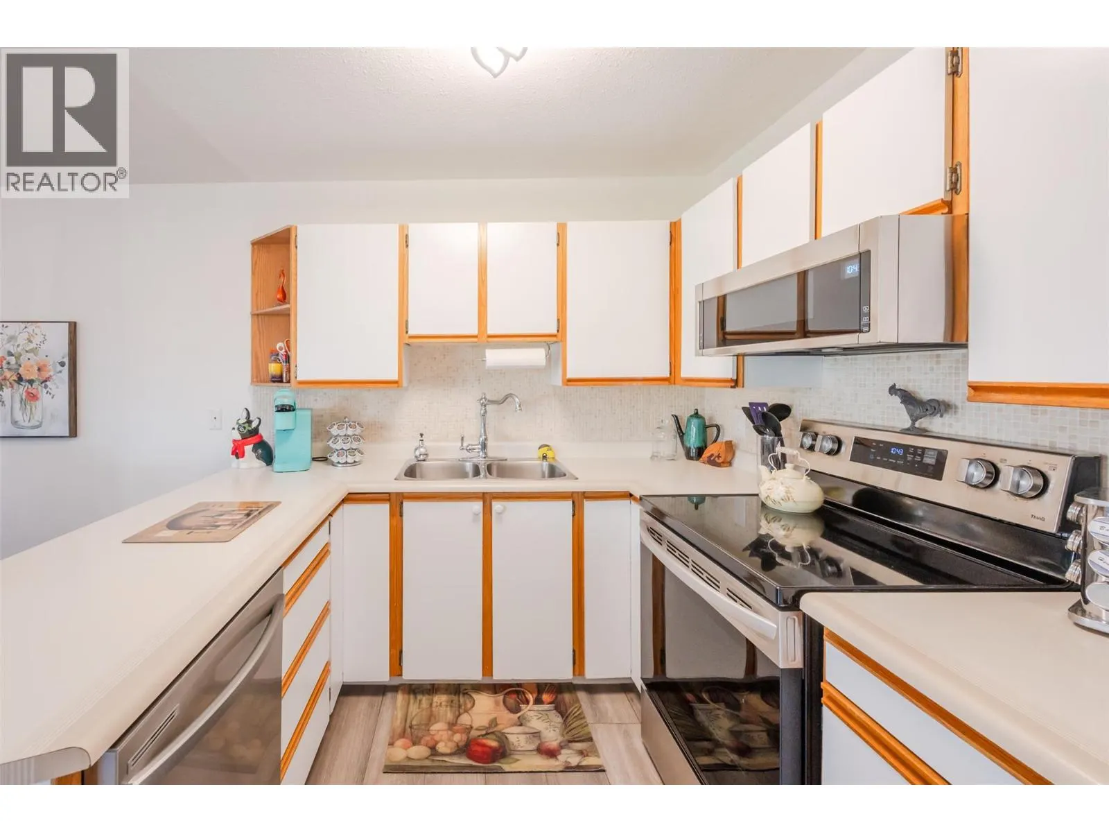 13620 Victoria Road N Unit# 11