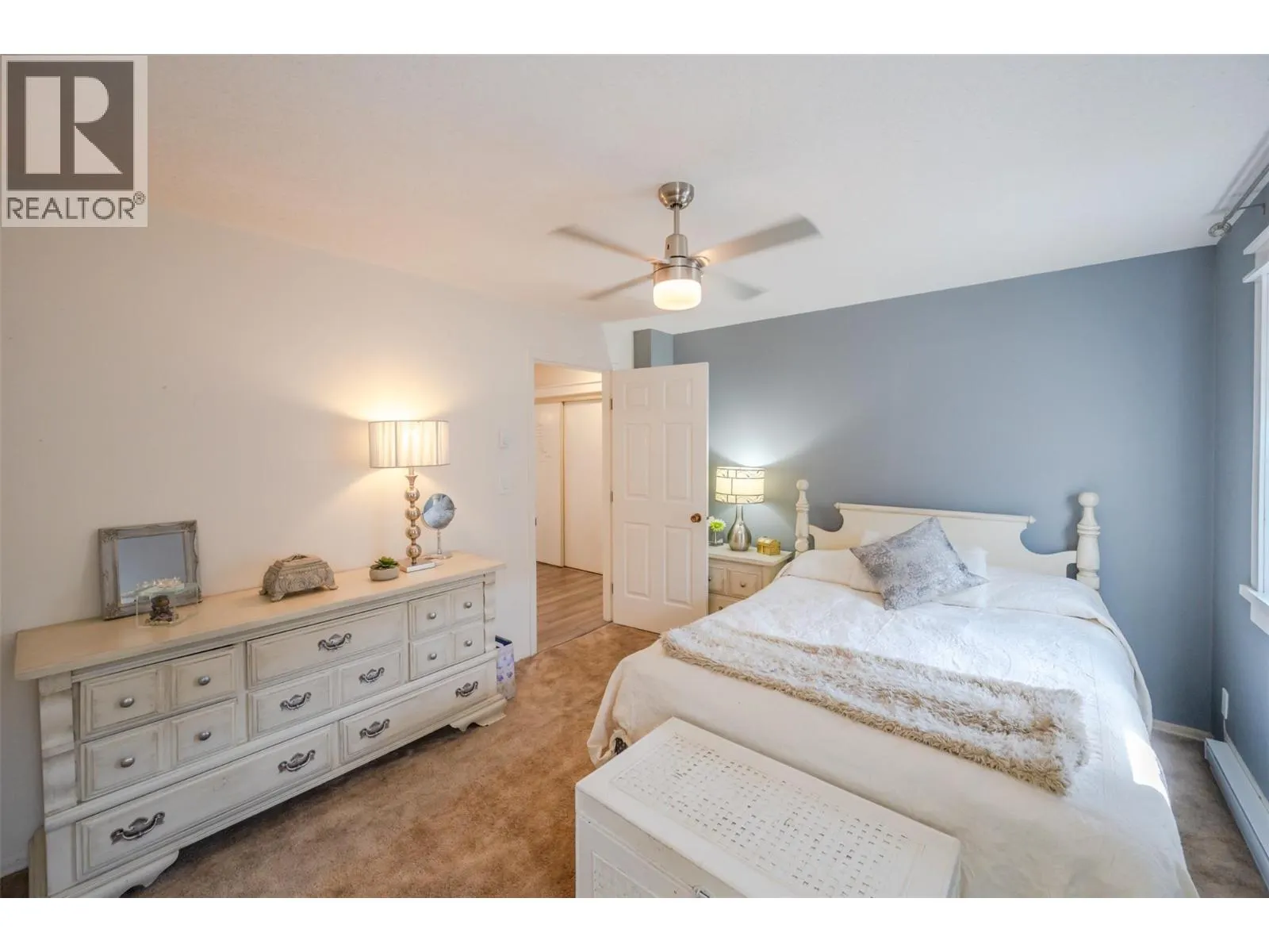 13620 Victoria Road N Unit# 11
