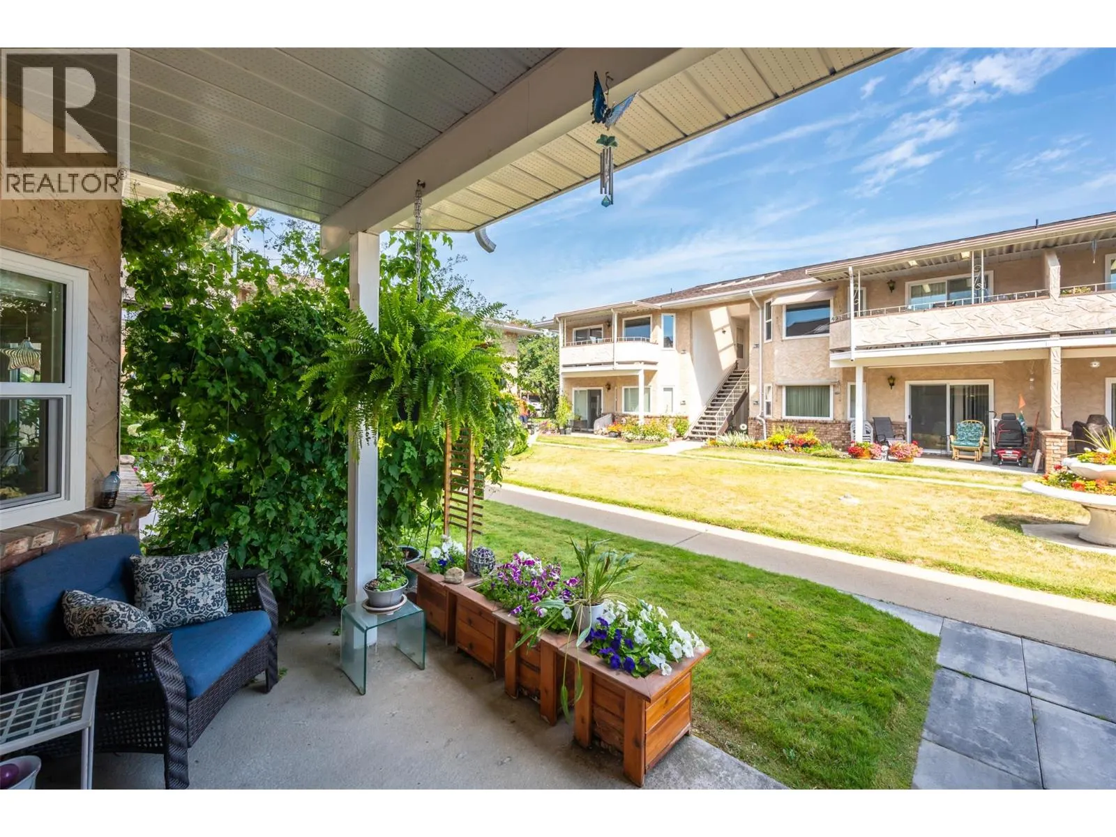 13620 Victoria Road N Unit# 11